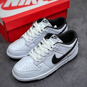 Nike Dunk Low Female Panda